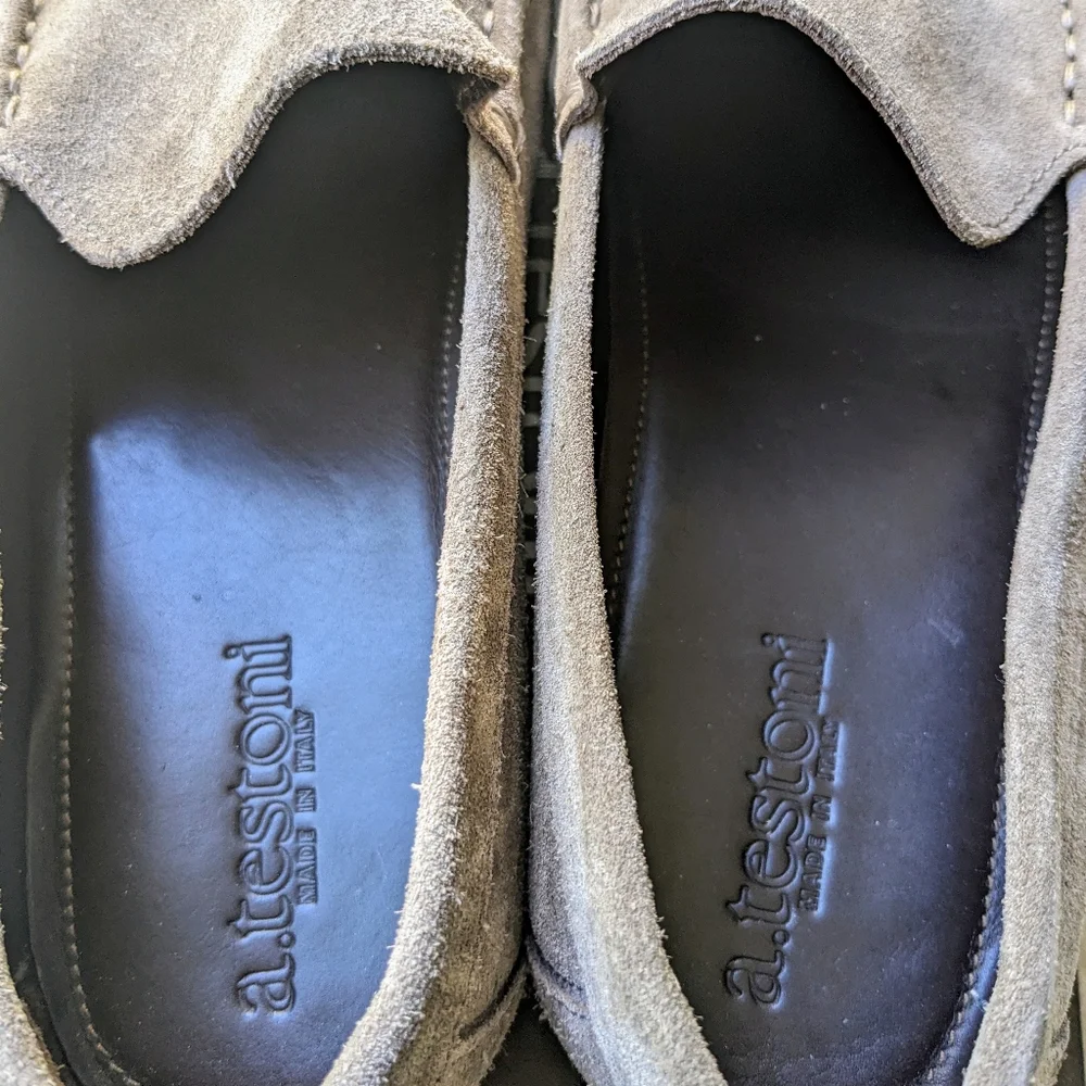 BNIB A.TestoniMen's Suede Moc Toe Drivers - size 10